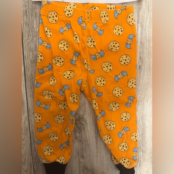 Sesame Street Halloween Pajama Set - Orange and White - Picture 4 of 7